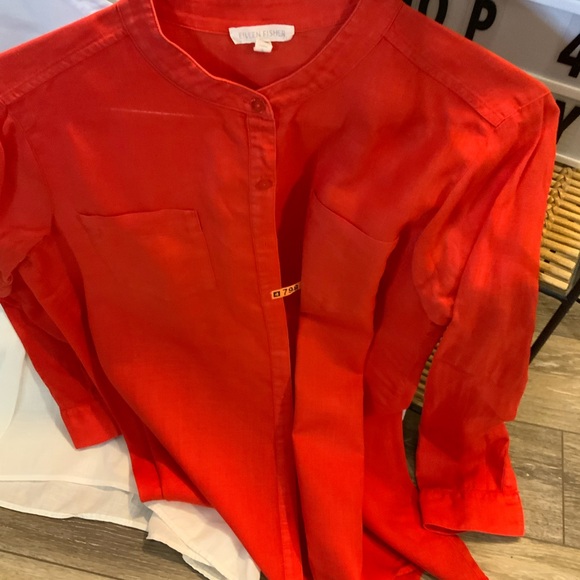 Set of four Eileen Fisher organic Irish Linen button down tops. Size S - Picture 4 of 7